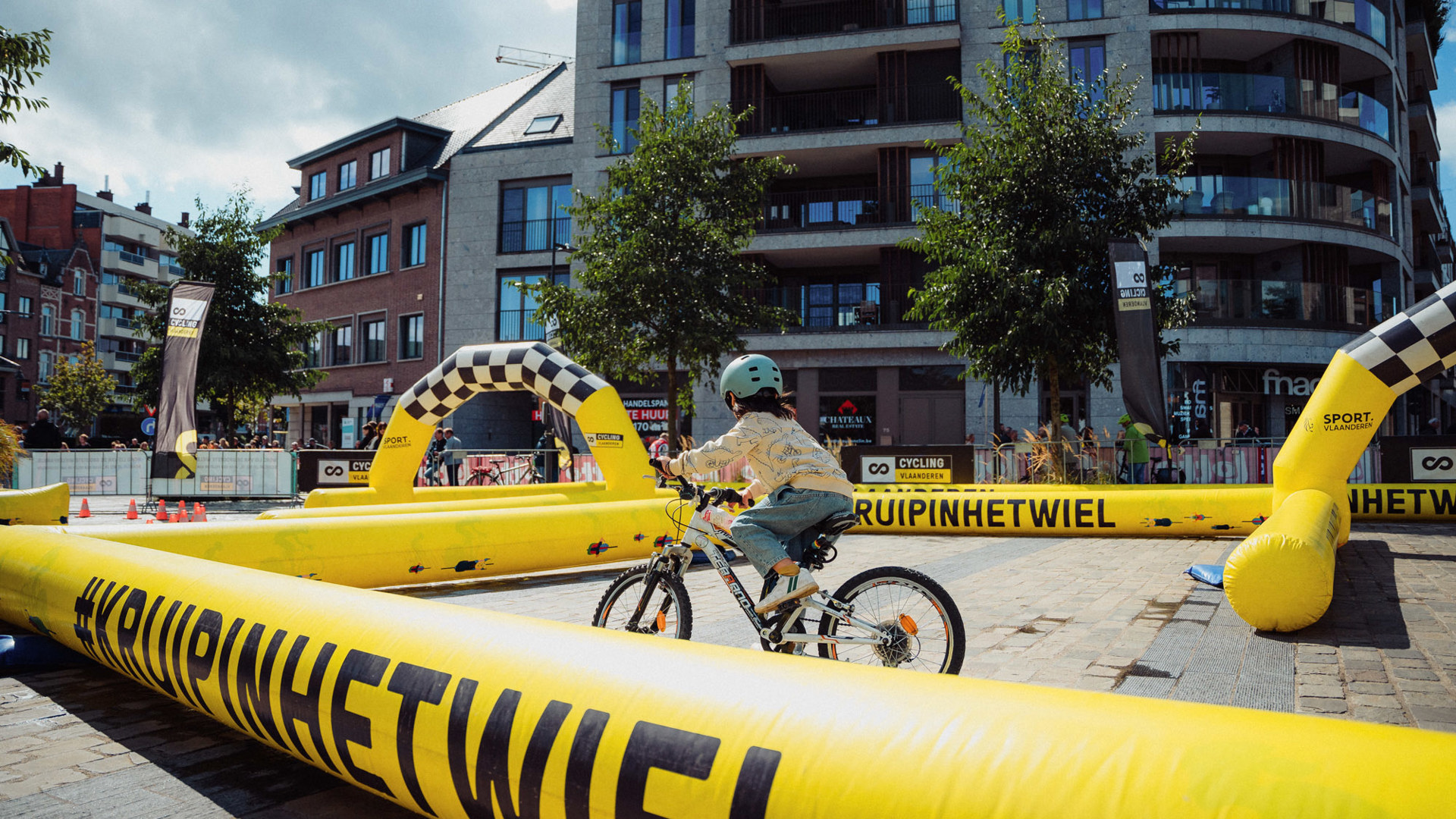 Kidz On Wheelz 2024 Cycling Vlaanderen De Juiste Cadans EK Hasselt sfeer